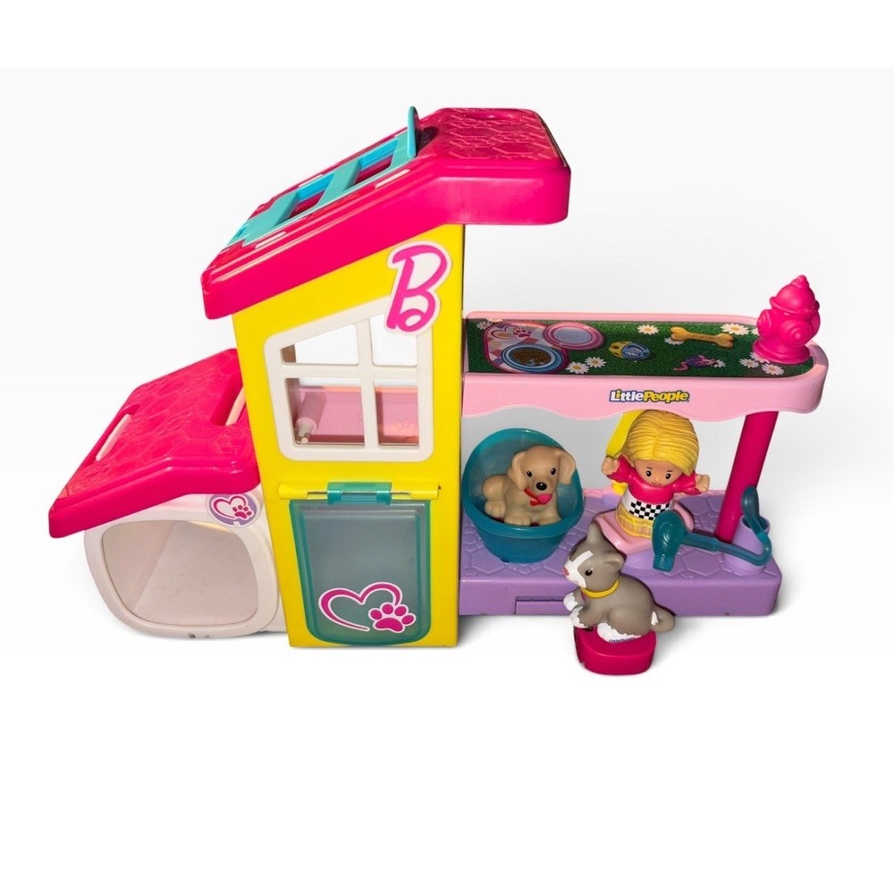 Fisher-Price Little People Barbie Play & Care Pet Spa  Set With Dog/ Cat